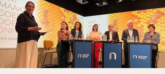 Haagse politiek en goede doelen vinden elkaar tijdens panelgesprek
