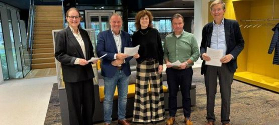 Ondertekening convenant belastingdienst 2025