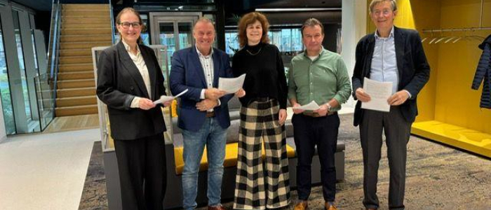 Ondertekening convenant belastingdienst 2025